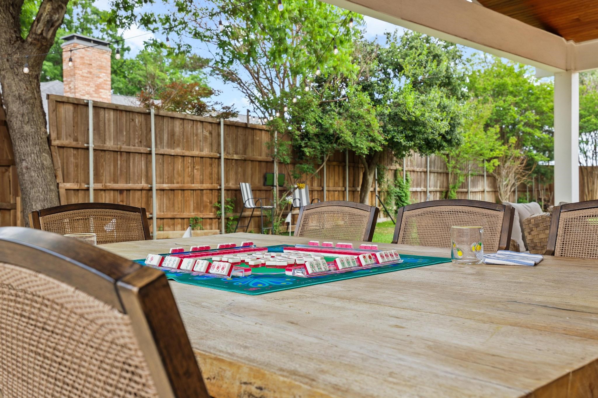 10106 Crestover Circle Dallas TX 75229