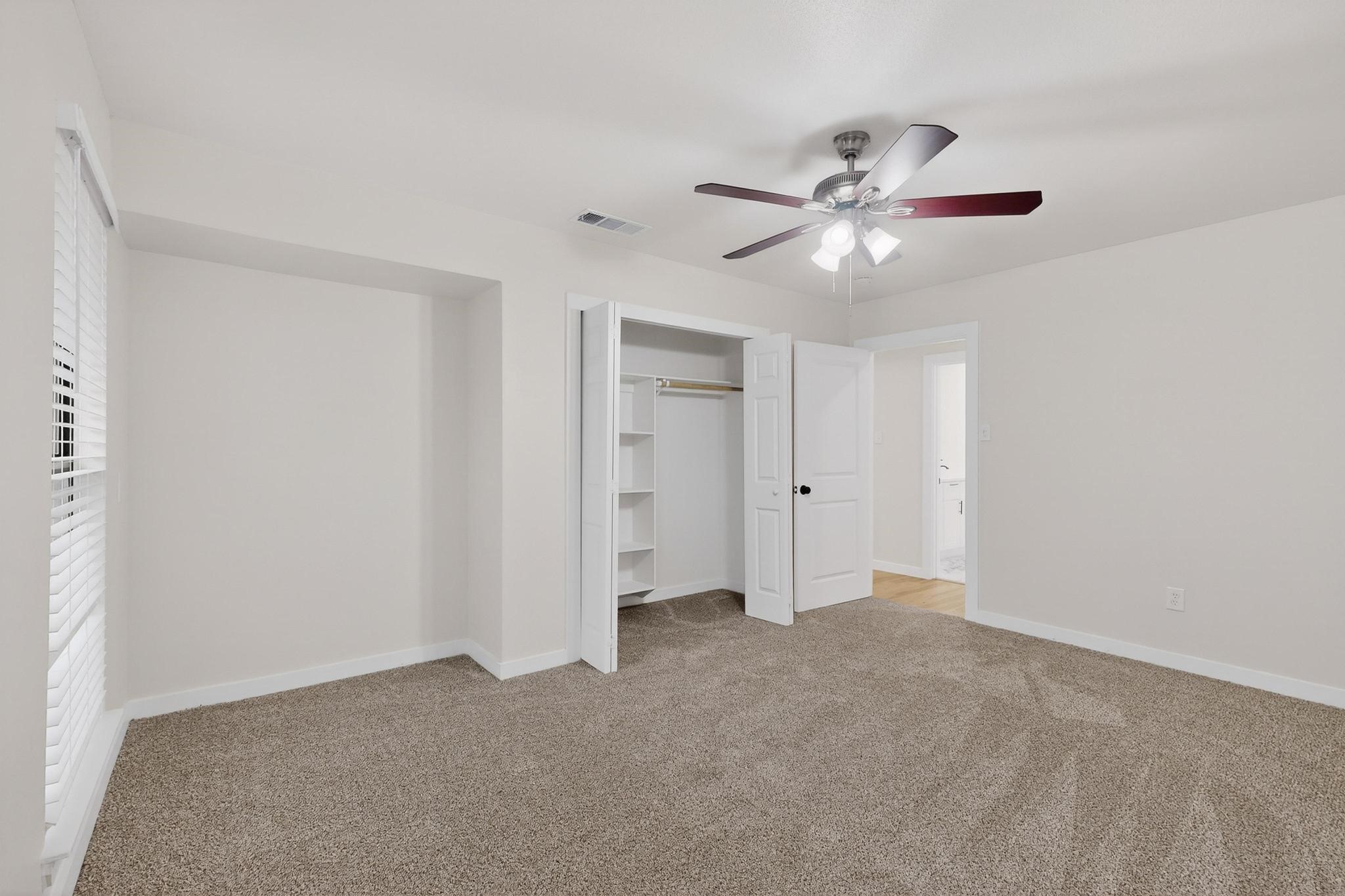 712 W Five Mile Parkway Dallas TX 75224