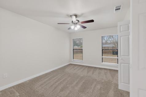 712 W Five Mile Parkway Dallas TX 75224