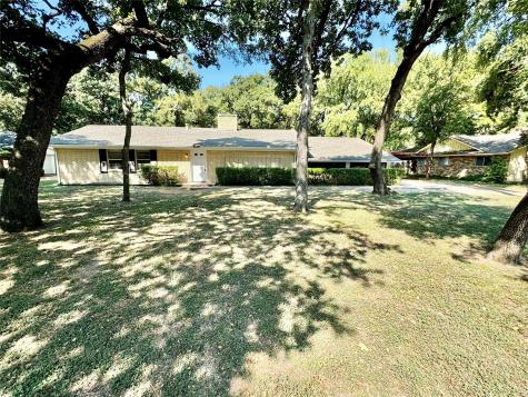 2333 Vega Street Grand Prairie TX 75050