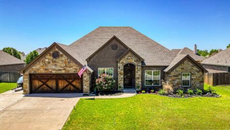2929 Willow Ridge Circle Granbury TX 76049