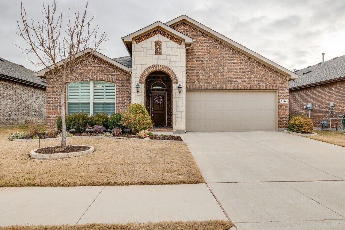 9216 Flying Eagle Lane Fort Worth TX 76131