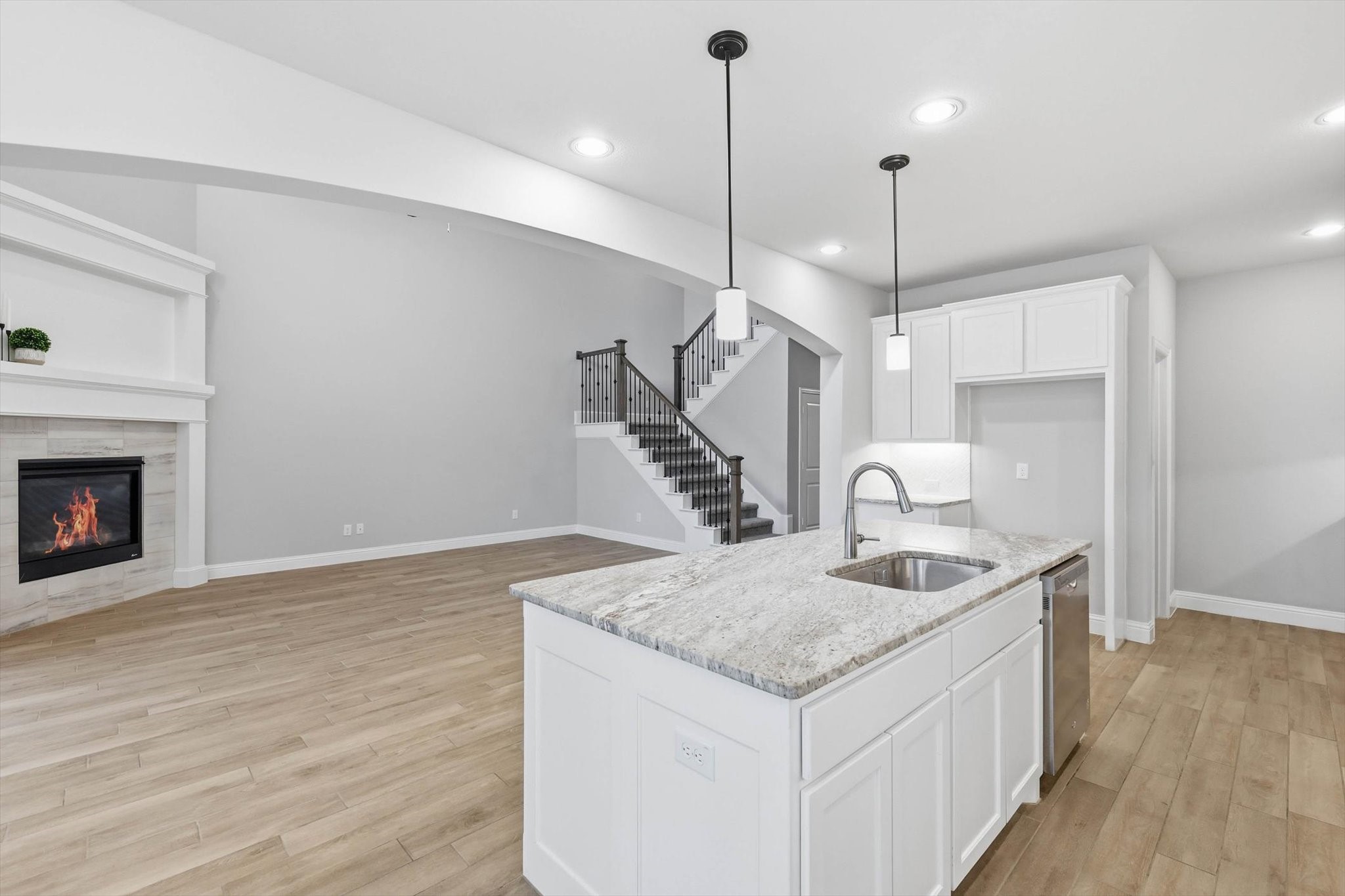 1532 Jocelyn Drive Fort Worth TX 76052