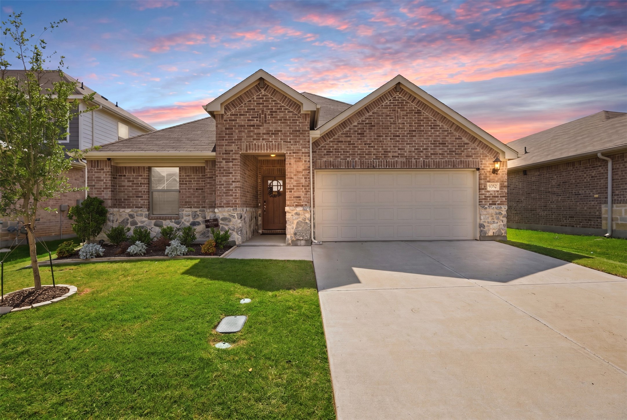 9352 Lone Maverick Drive Fort Worth TX 76036
