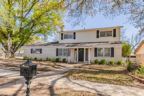 1824 Chattanooga Drive Bedford TX 76022
