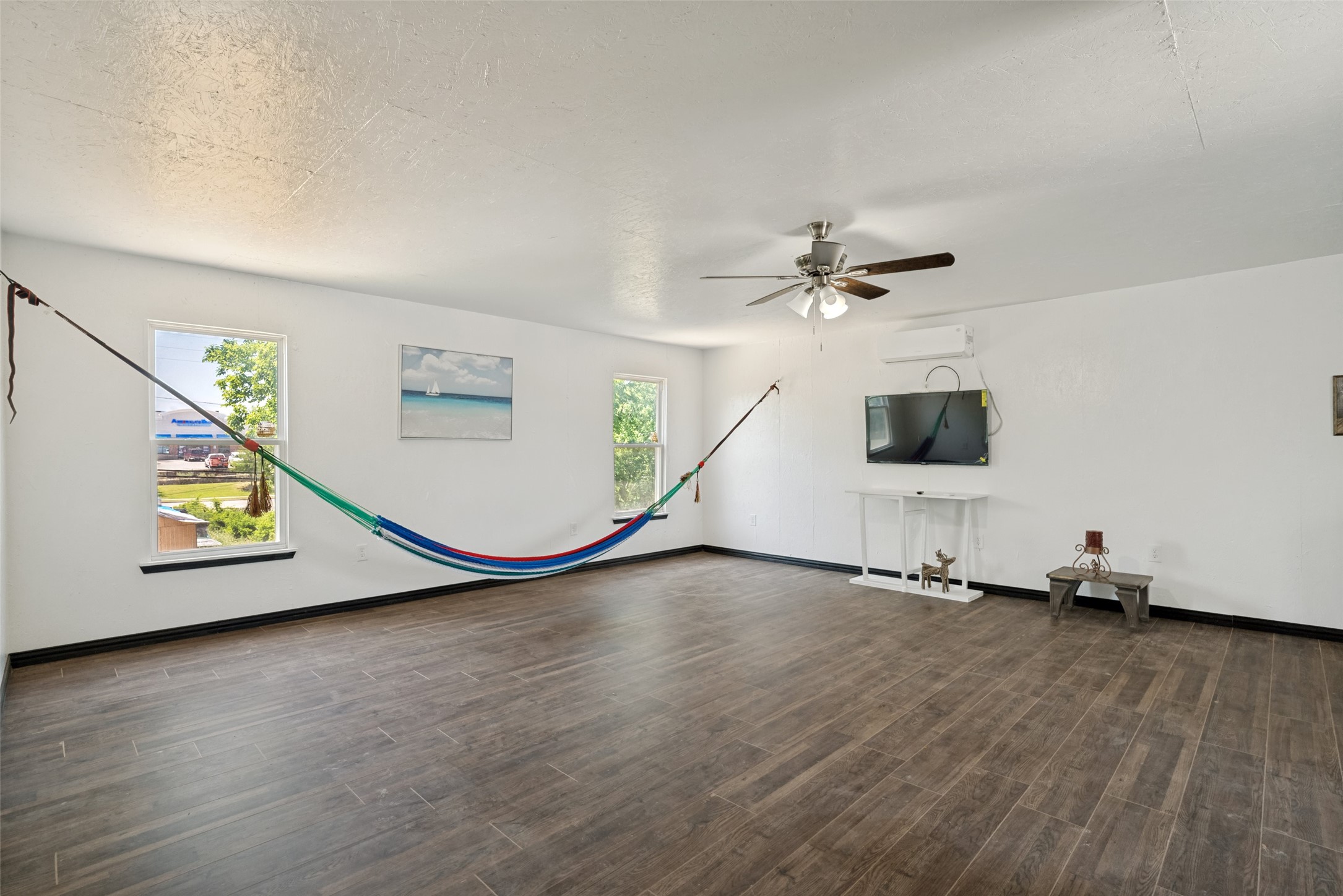 2666 Burton Avenue Fort Worth TX 76105