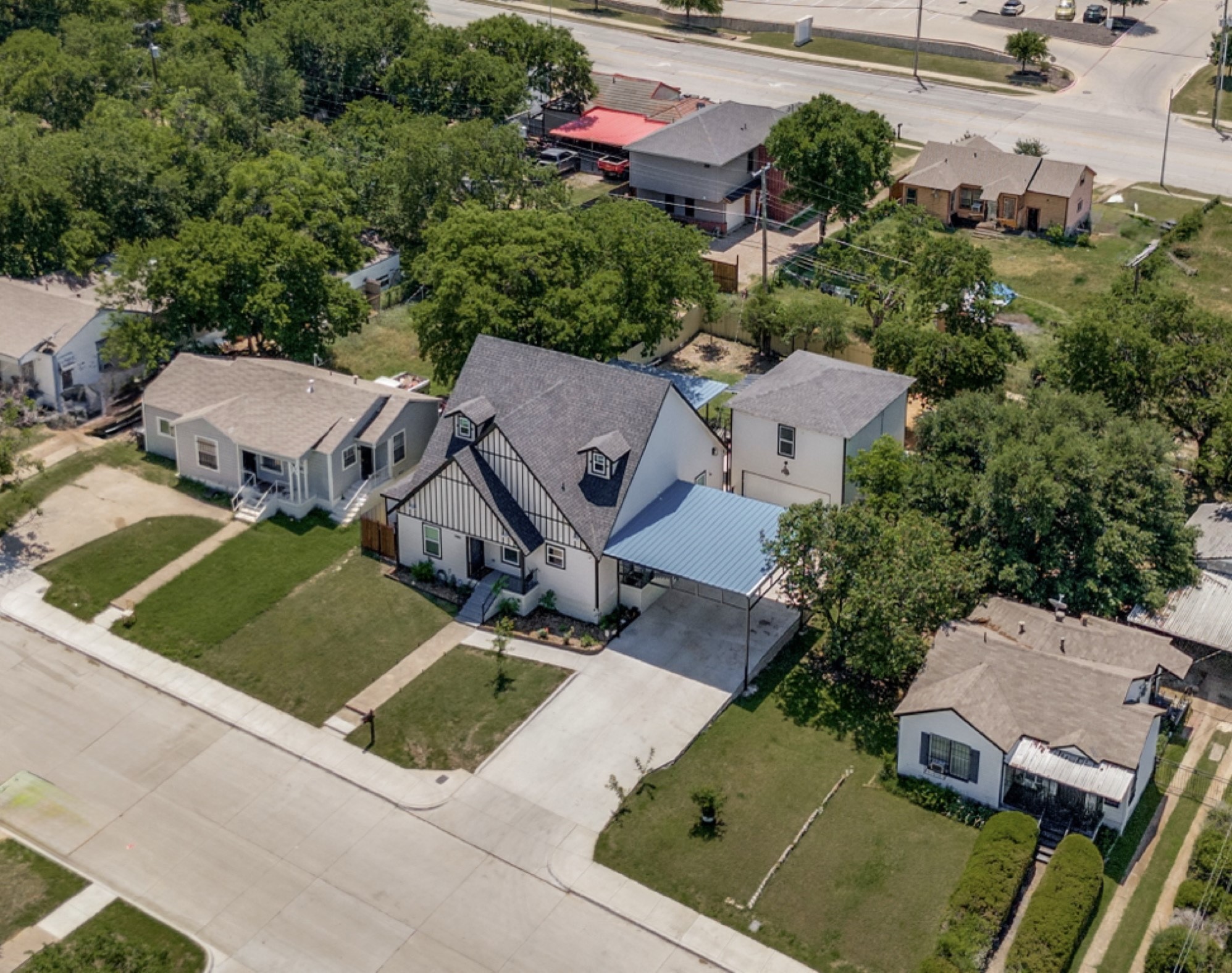 2666 Burton Avenue Fort Worth TX 76105