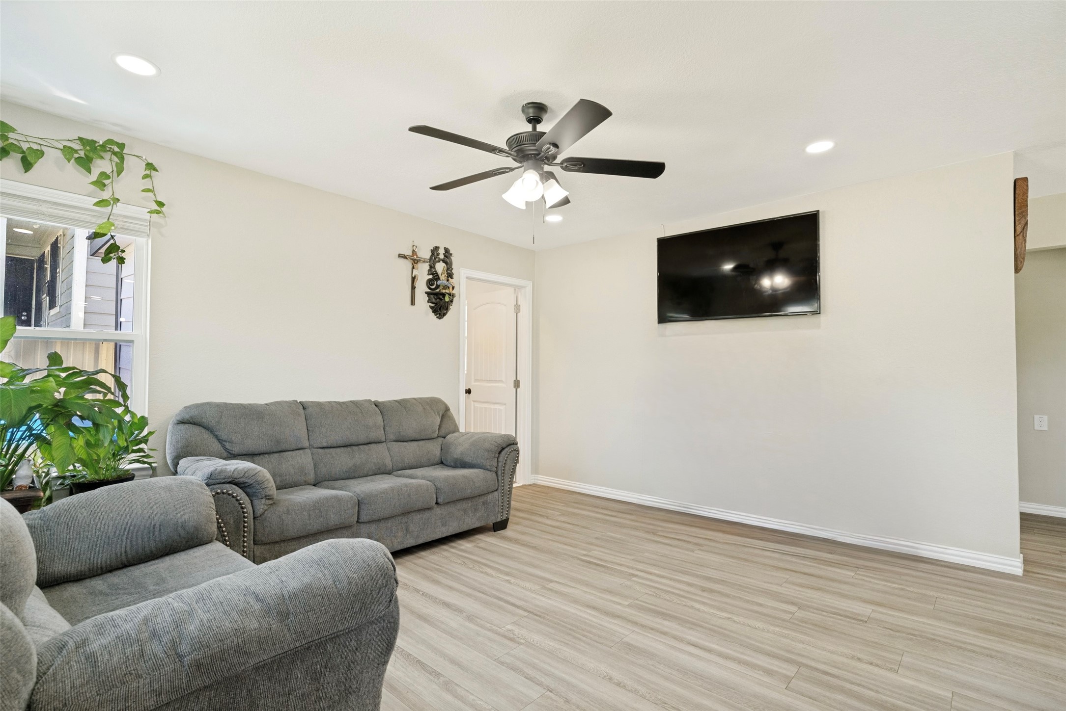 2666 Burton Avenue Fort Worth TX 76105