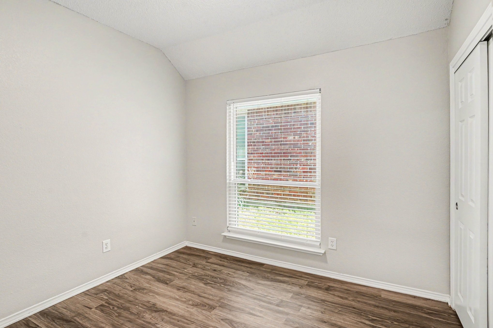 6909 Chaco Trail Fort Worth TX 76137