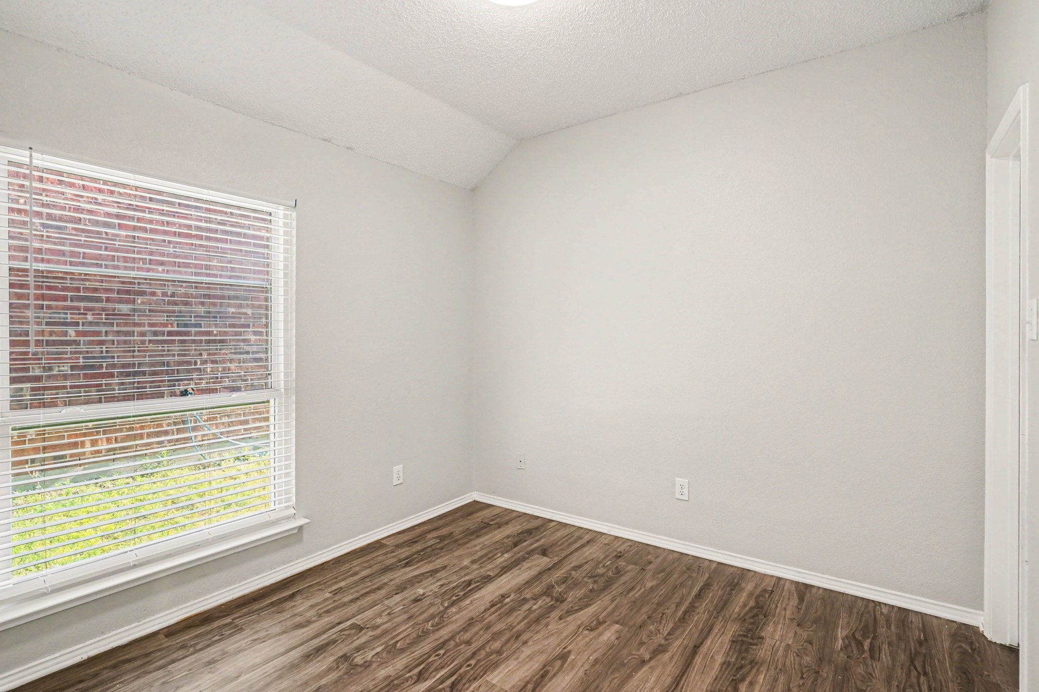 6909 Chaco Trail Fort Worth TX 76137