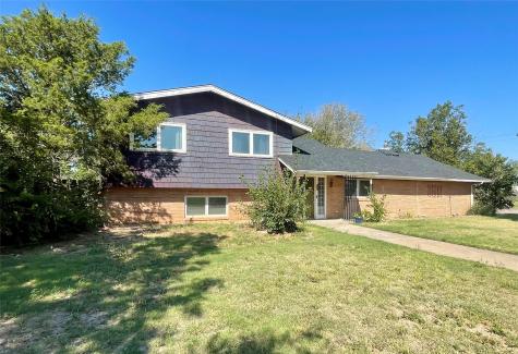500 Green Street Quanah TX 79252