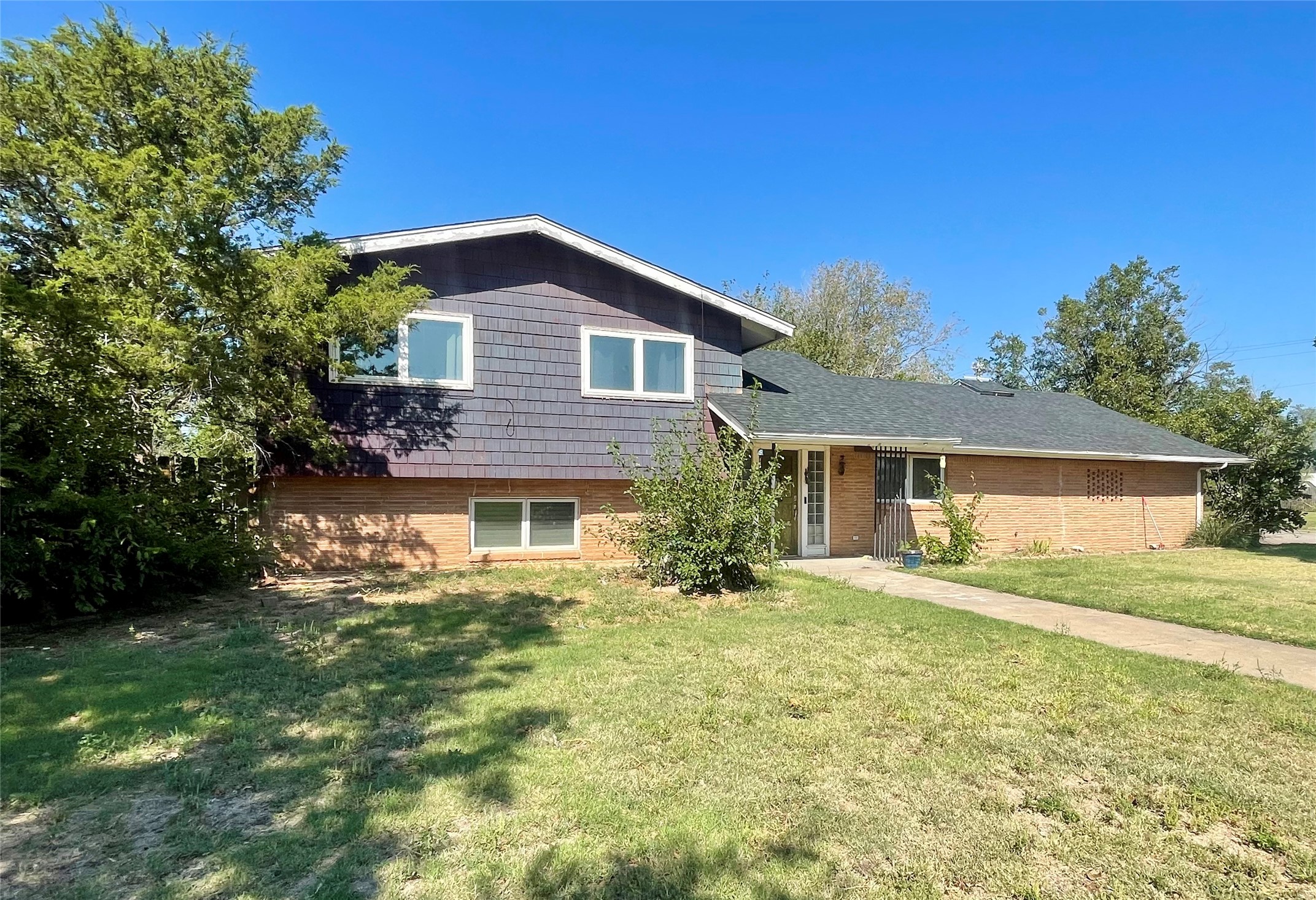 500 Green Street Quanah TX 79252