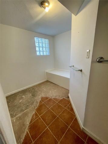 500 Green Street Quanah TX 79252