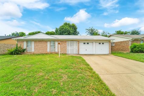 1106 Waverly Drive Arlington TX 76015