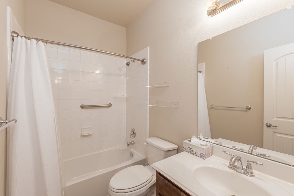 6811 Gamecock Court Greenville TX 75402