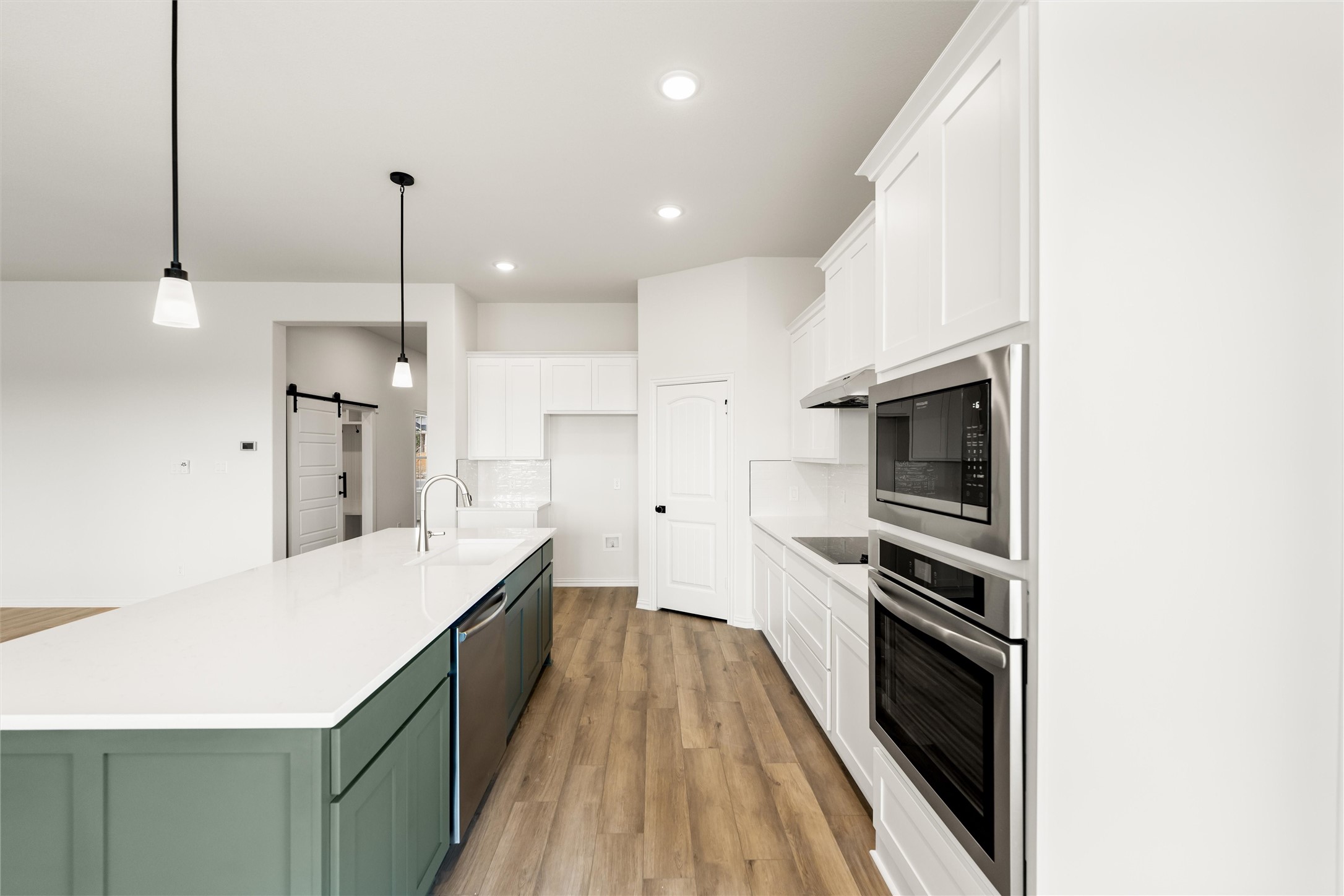 125 Snowy Owl Trail New Fairview TX 76078