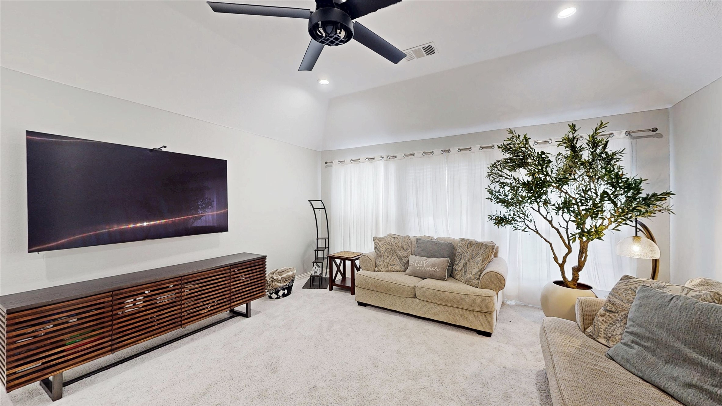 1051 Metalmark Court Lantana TX 76226