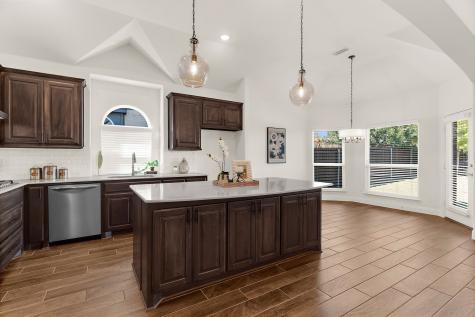 1421 Hodge Street Mckinney TX 75071