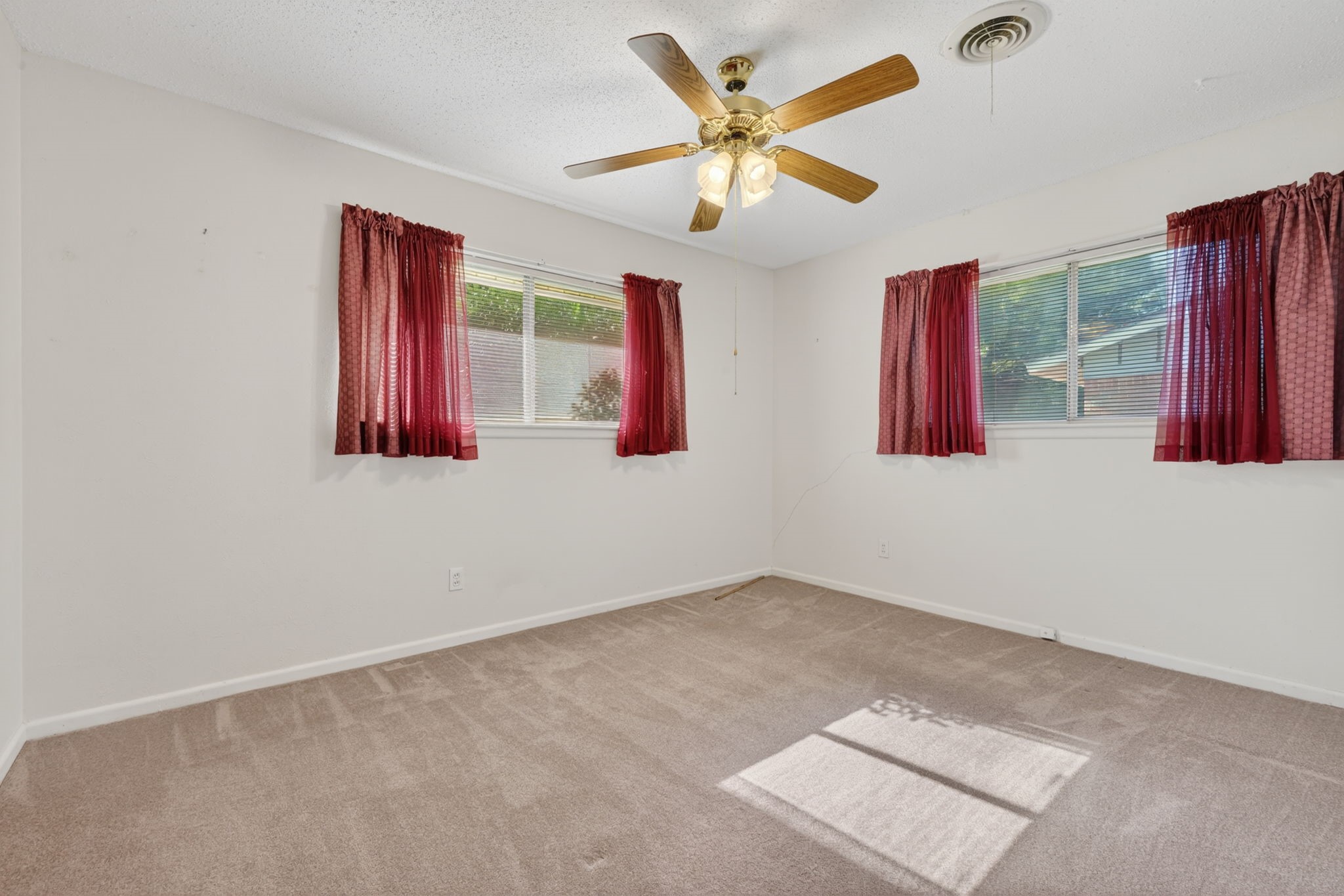 1700 SE 23rd Avenue Mineral Wells TX 76067
