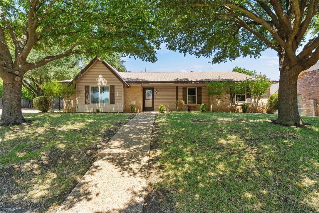 7113 Belfast Circle Waco TX 76712
