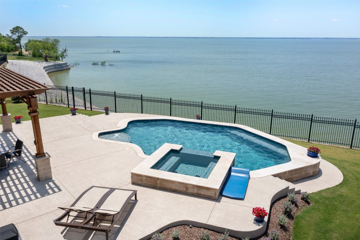 7624 Castlebridge The Colony TX 75056