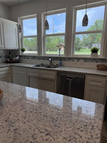 1211 W 6th Street Lampasas TX 76550