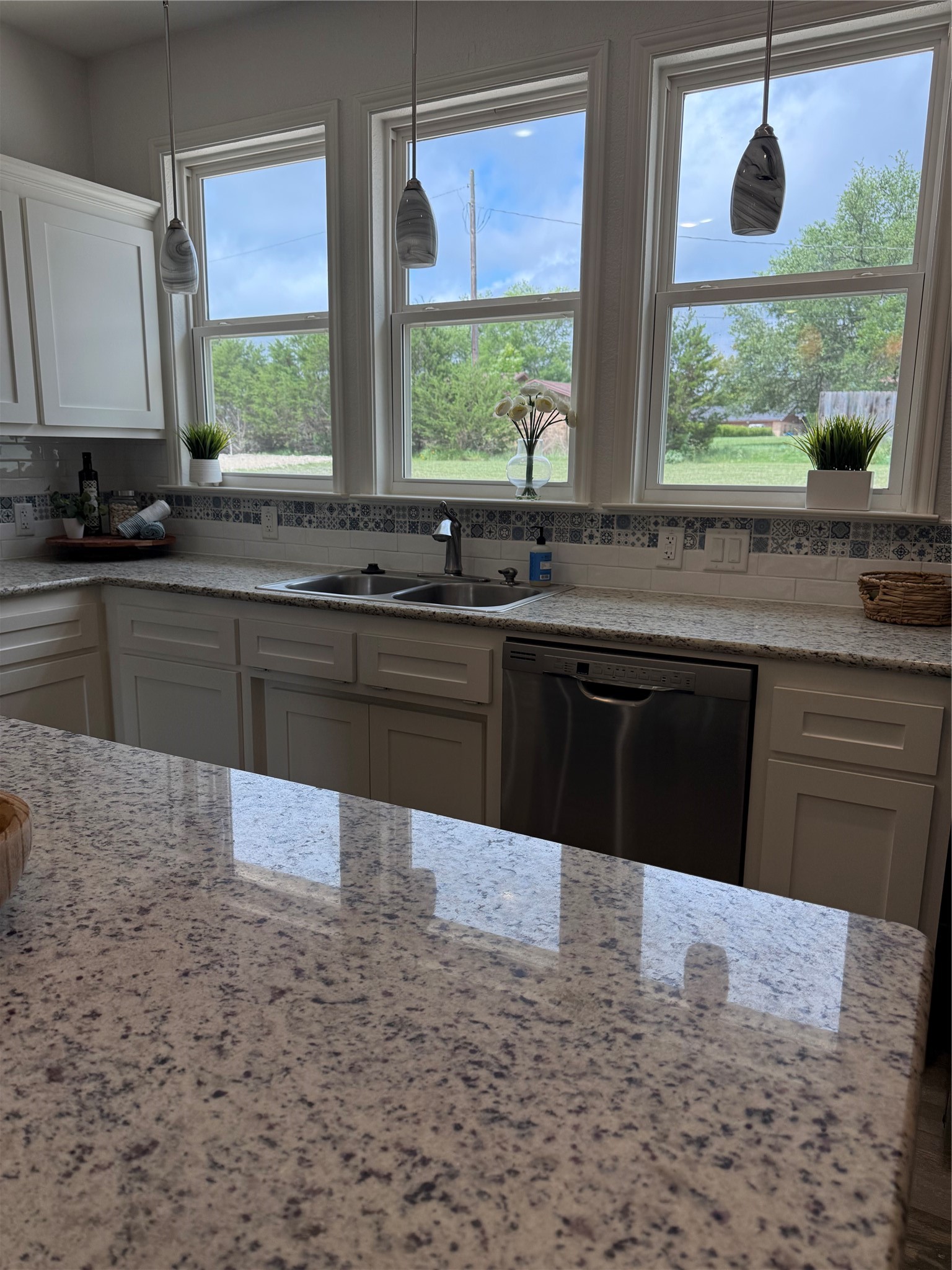1211 W 6th Street Lampasas TX 76550