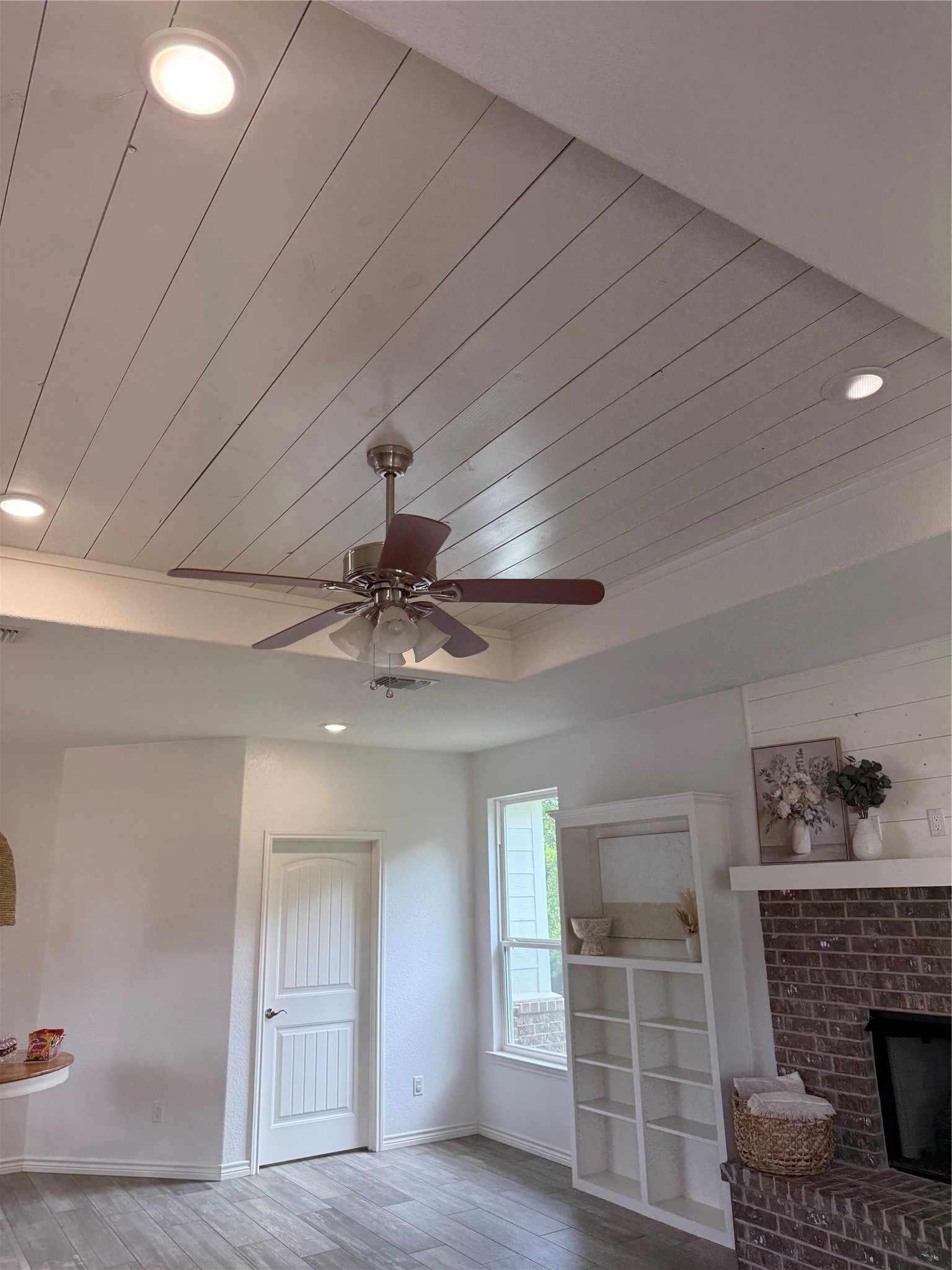 1211 W 6th Street Lampasas TX 76550