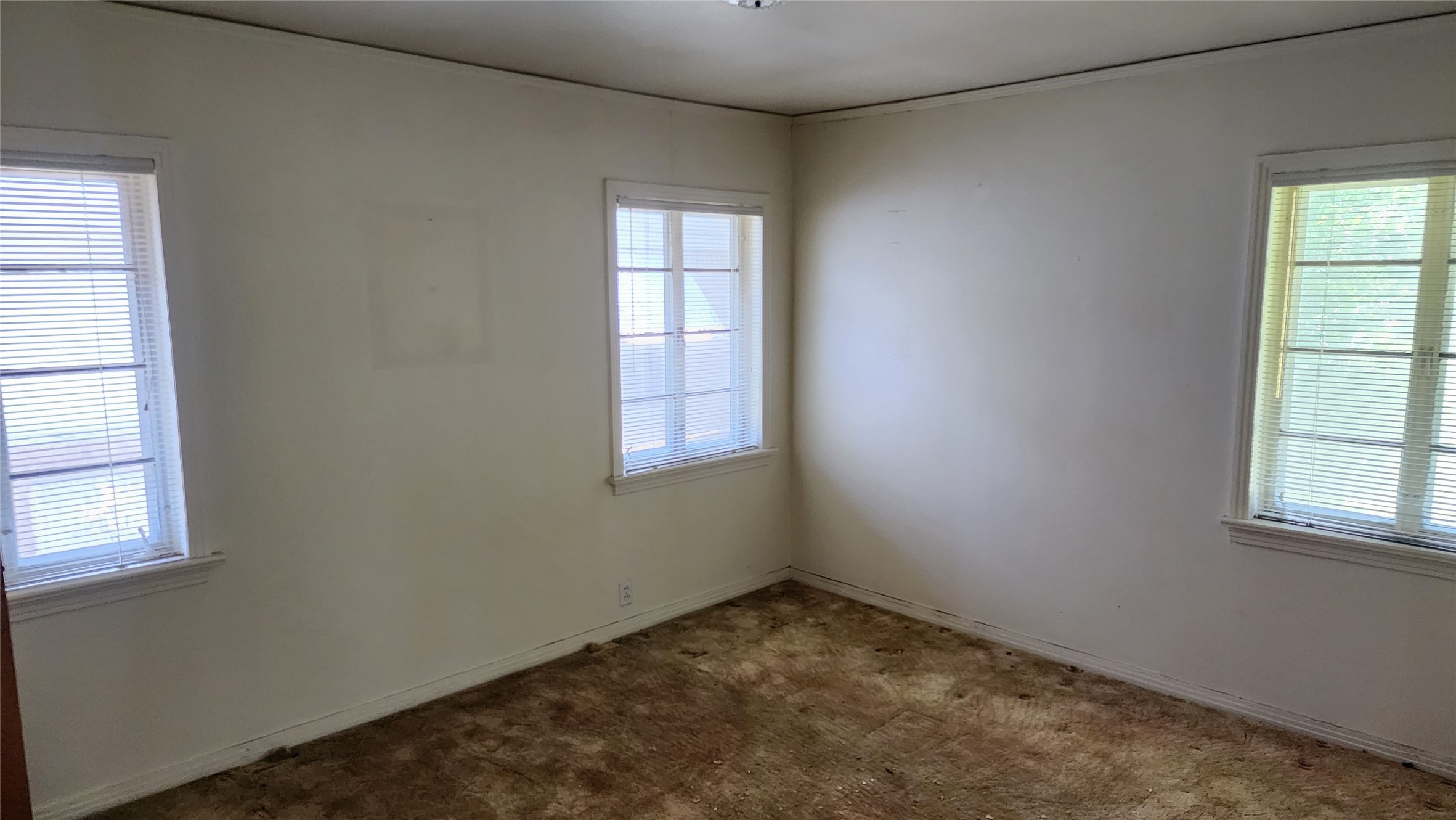 1918 Elmwood Boulevard Dallas TX 75224