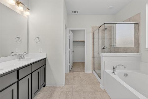 3521 Helena Street Gainesville TX 76240