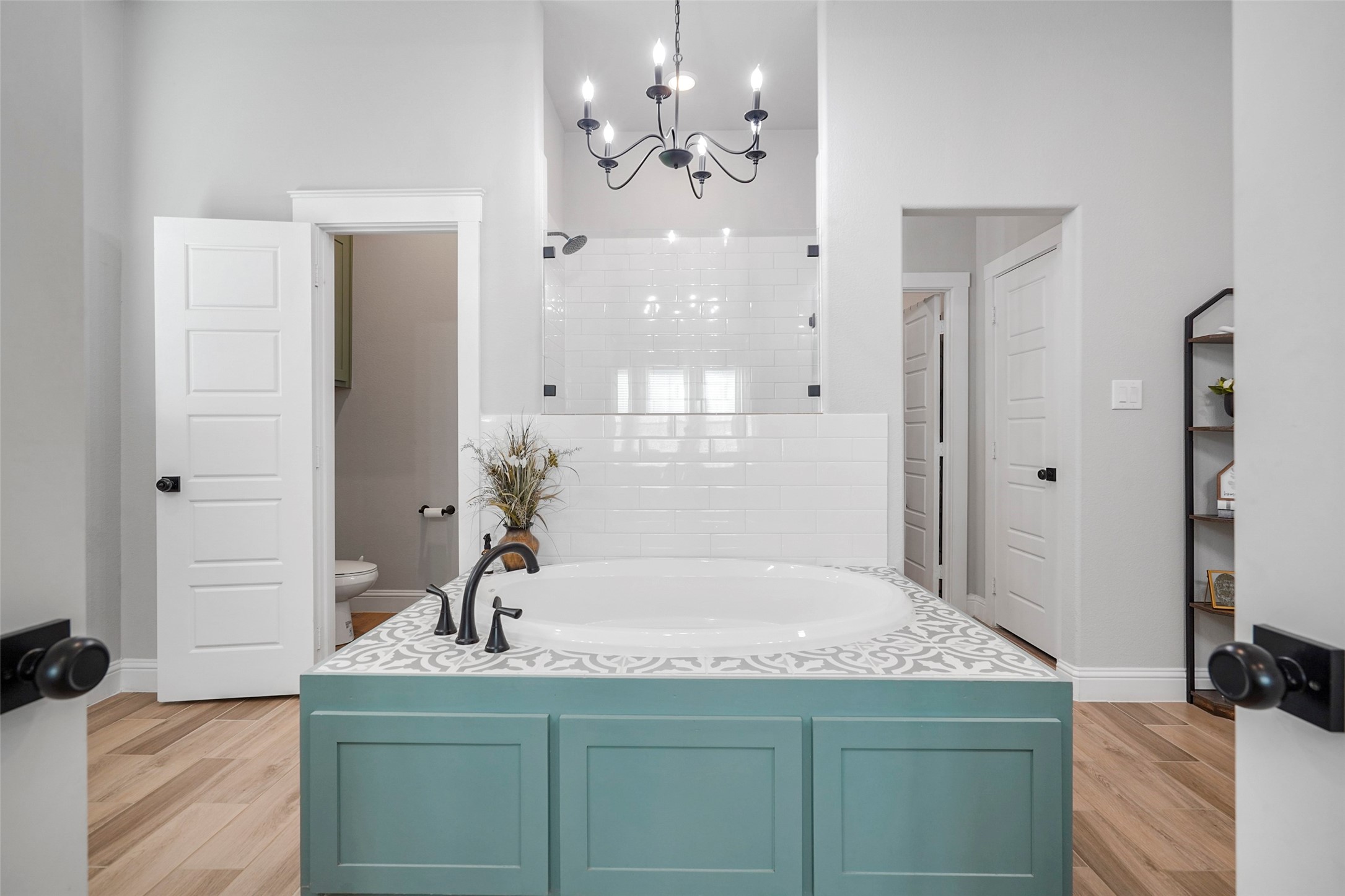 108 Southwood Drive Burleson TX 76028