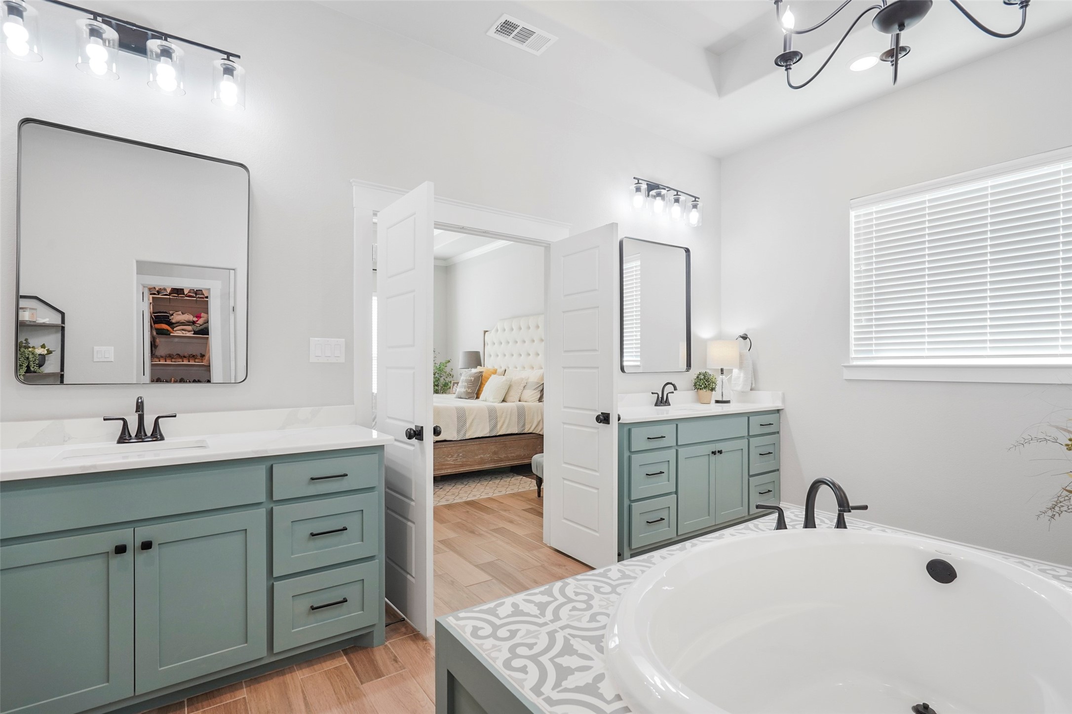 108 Southwood Drive Burleson TX 76028