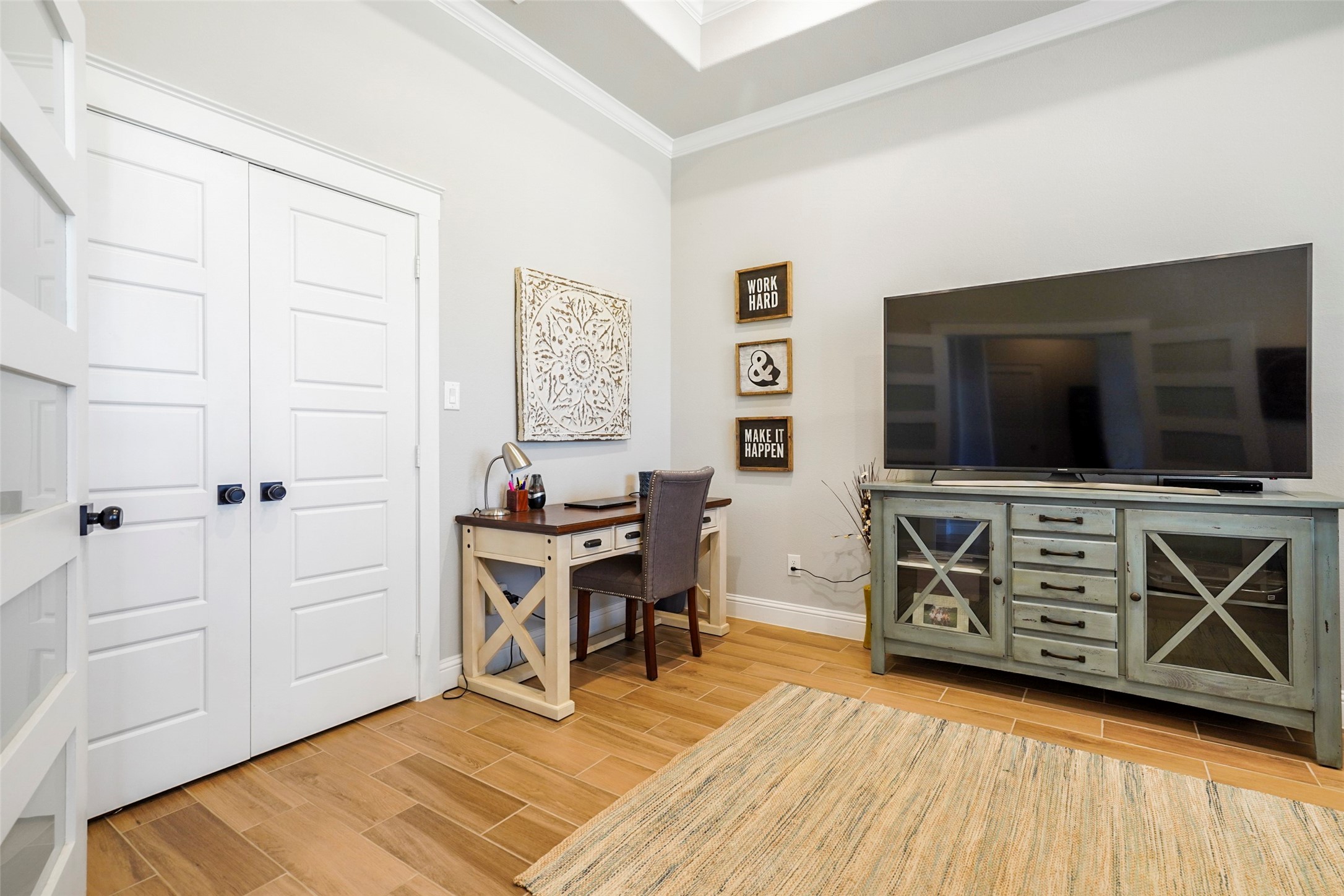 108 Southwood Drive Burleson TX 76028