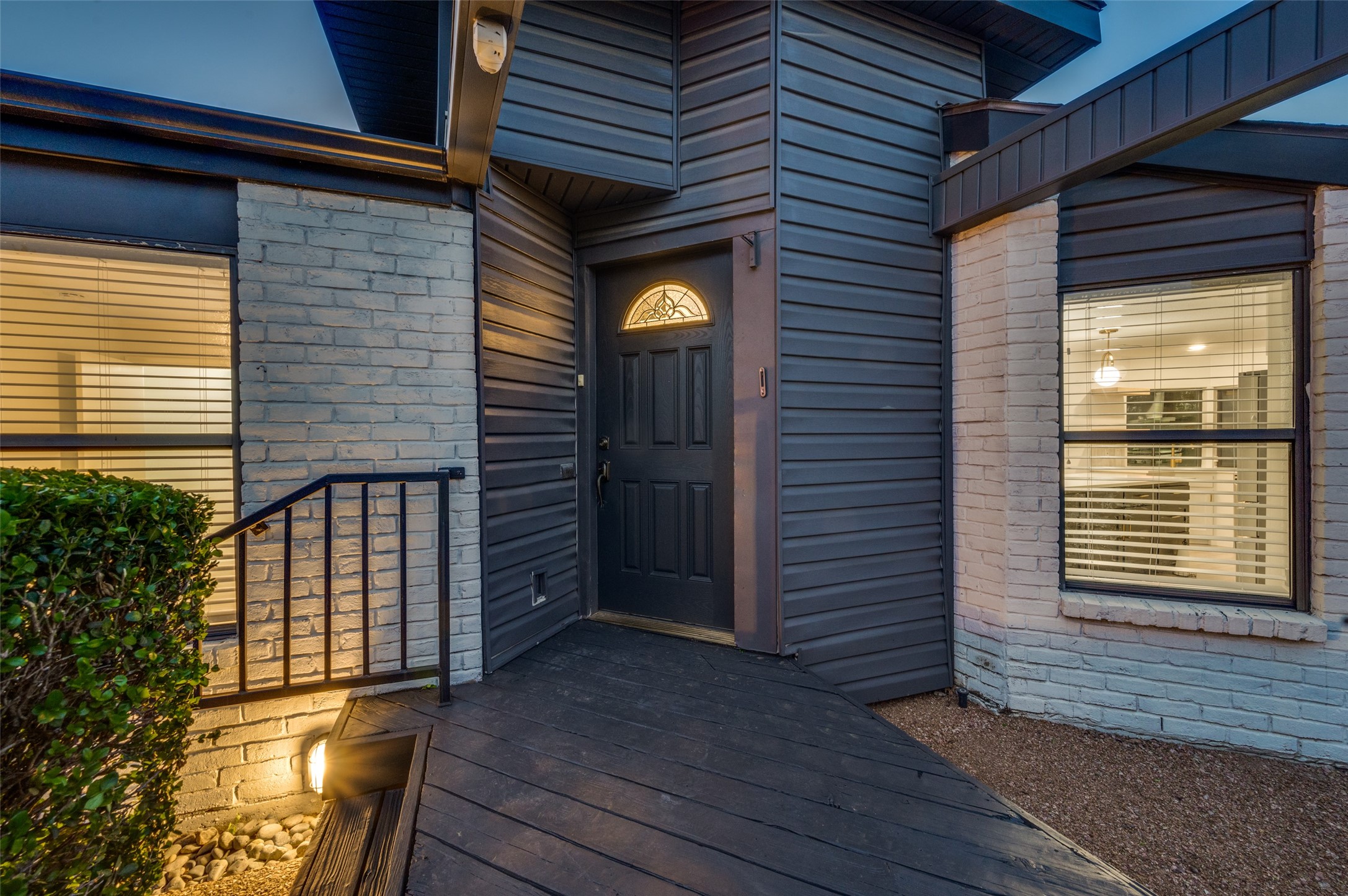 4111 Rush Circle Addison TX 75001
