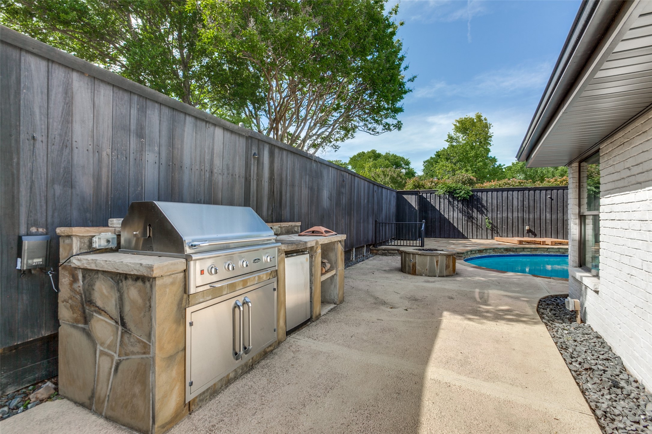 4111 Rush Circle Addison TX 75001