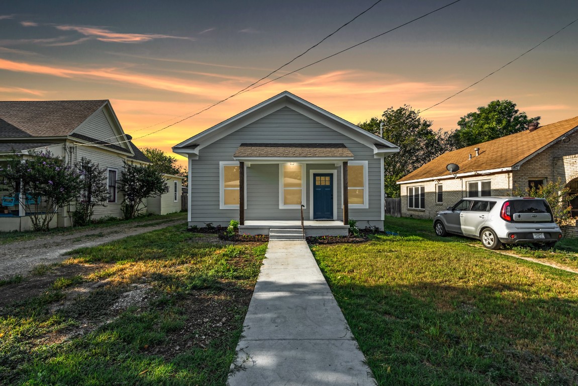 608 E Franklin Street Hillsboro TX 76645