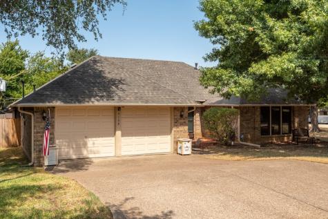 5108 Bellefontaine Drive Arlington TX 76017