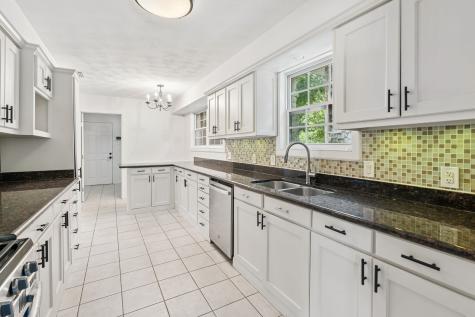 9028 Fringewood Drive Dallas TX 75228