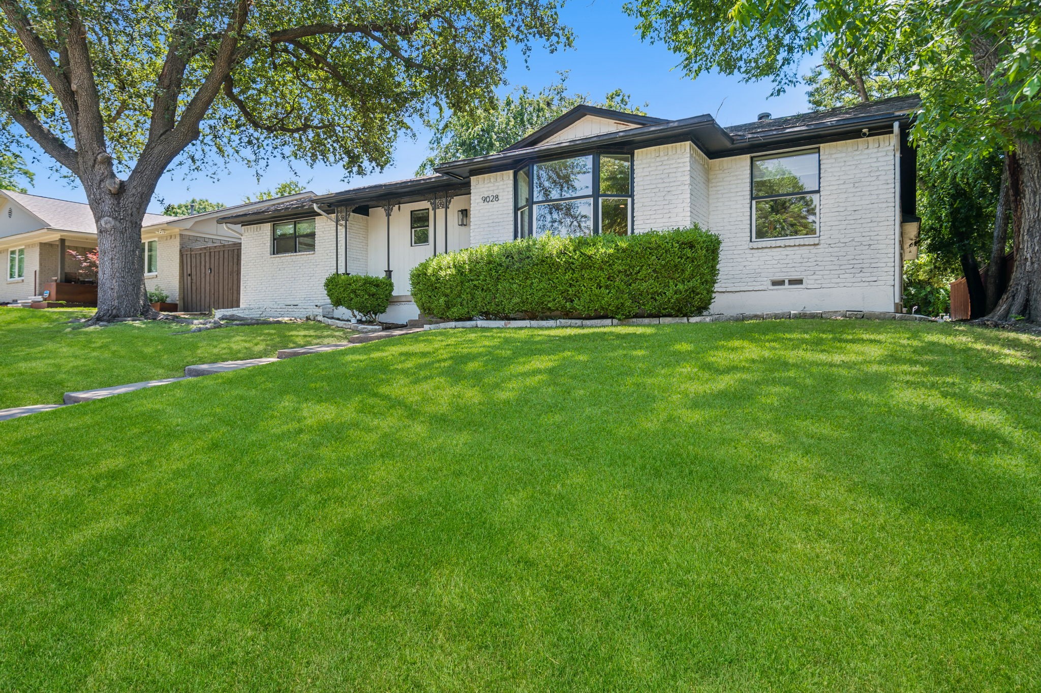 9028 Fringewood Drive Dallas TX 75228