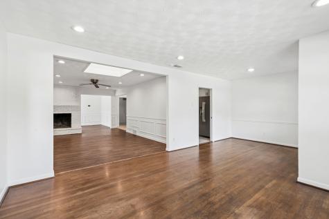 9028 Fringewood Drive Dallas TX 75228