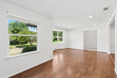 9028 Fringewood Drive Dallas TX 75228
