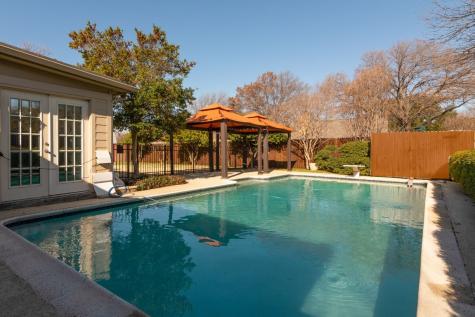 6405 King Arthur Court North Richland Hills TX 76180