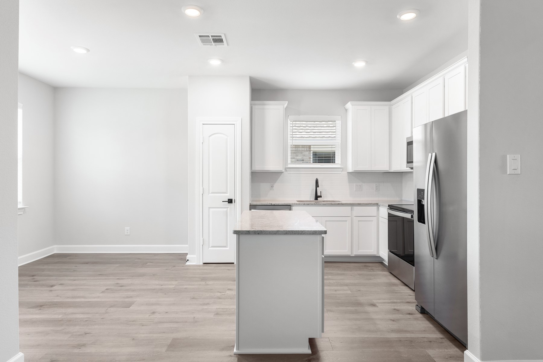 305 Magnolia Boulevard Hutchins TX 75141