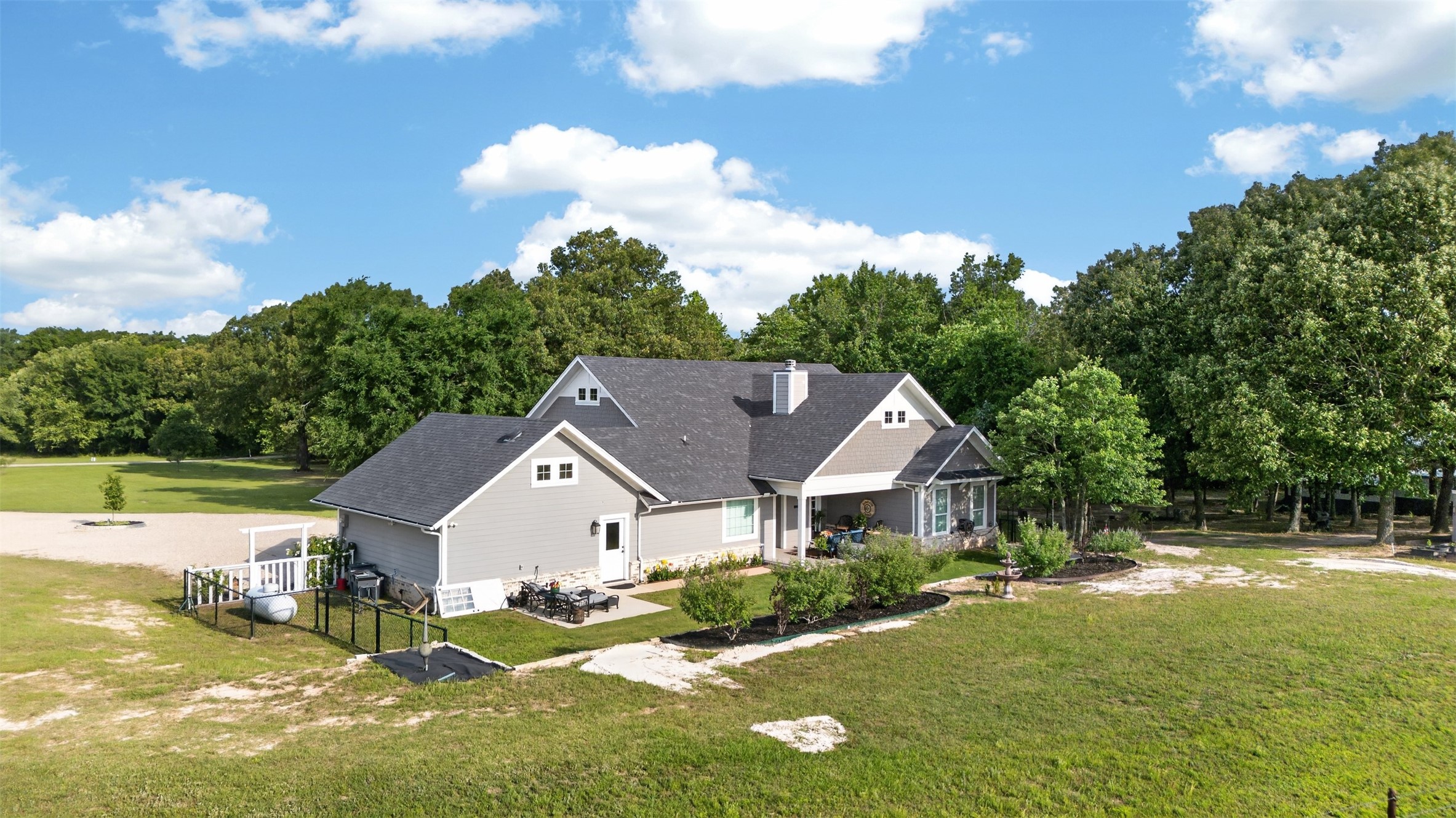 954 Rs County Road 4261 Emory TX 75440