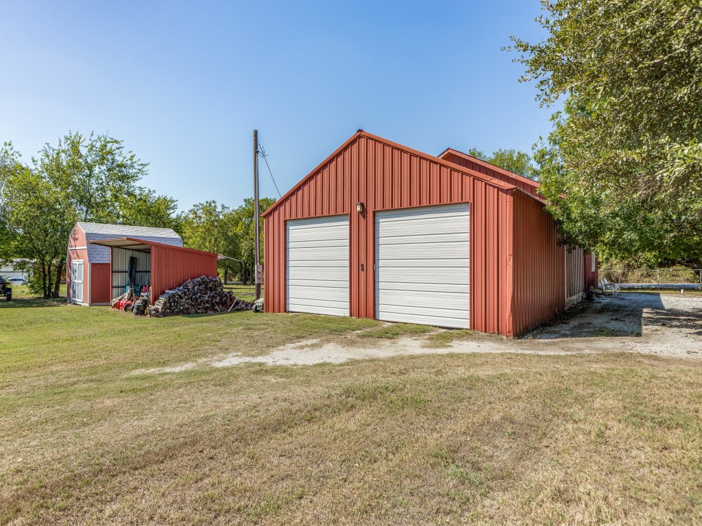 392 Mount Pleasant Road Valley View TX 76272
