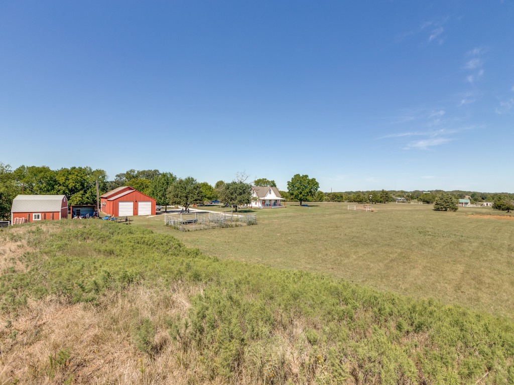 392 Mount Pleasant Road Valley View TX 76272