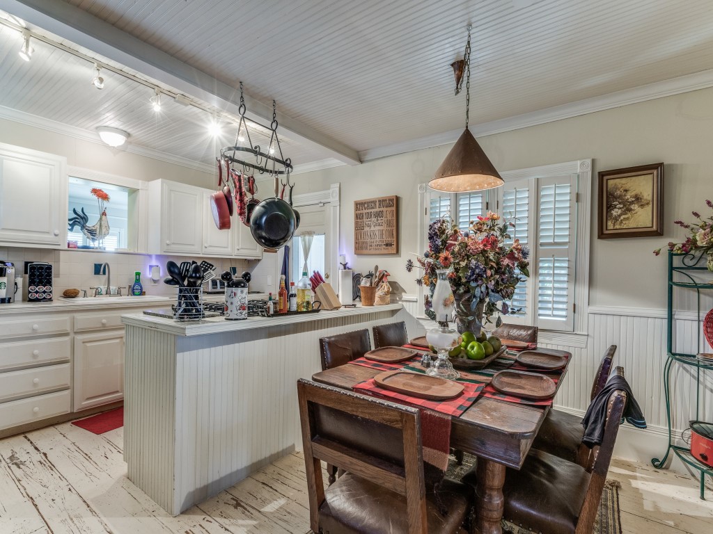 392 Mount Pleasant Road Valley View TX 76272