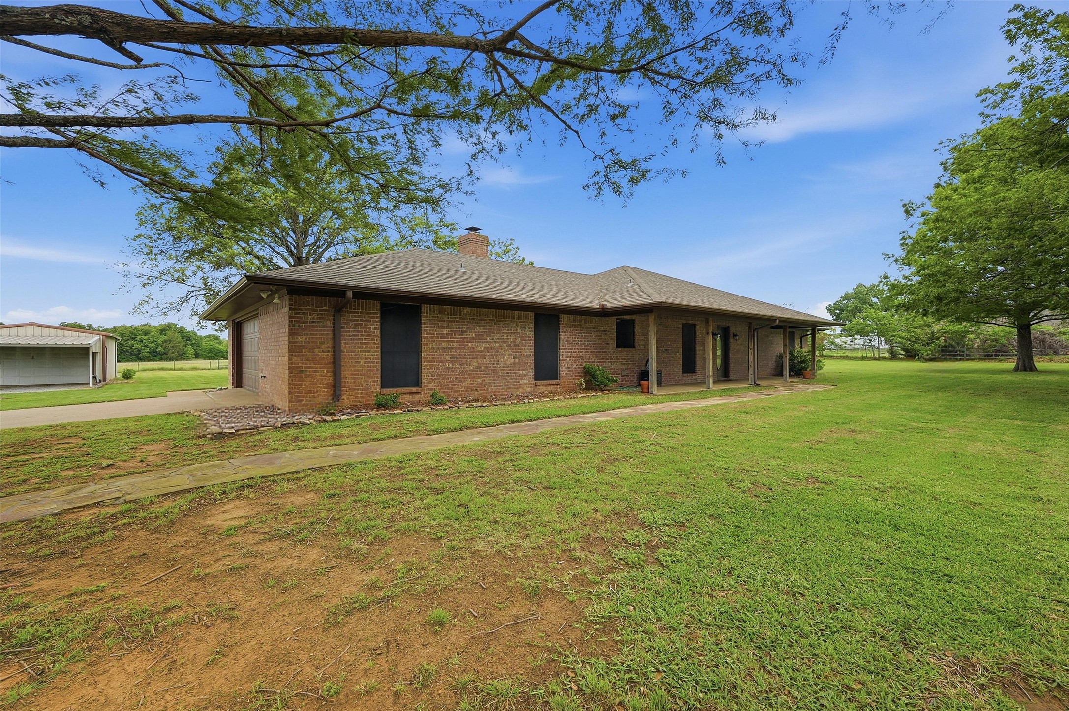 185 Owens Road Bells TX 75414