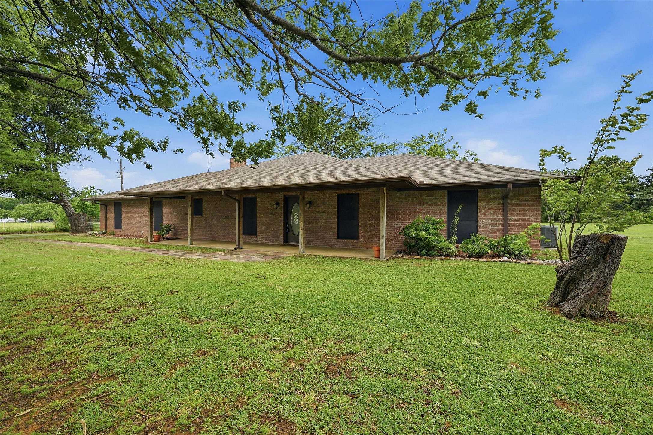 185 Owens Road Bells TX 75414