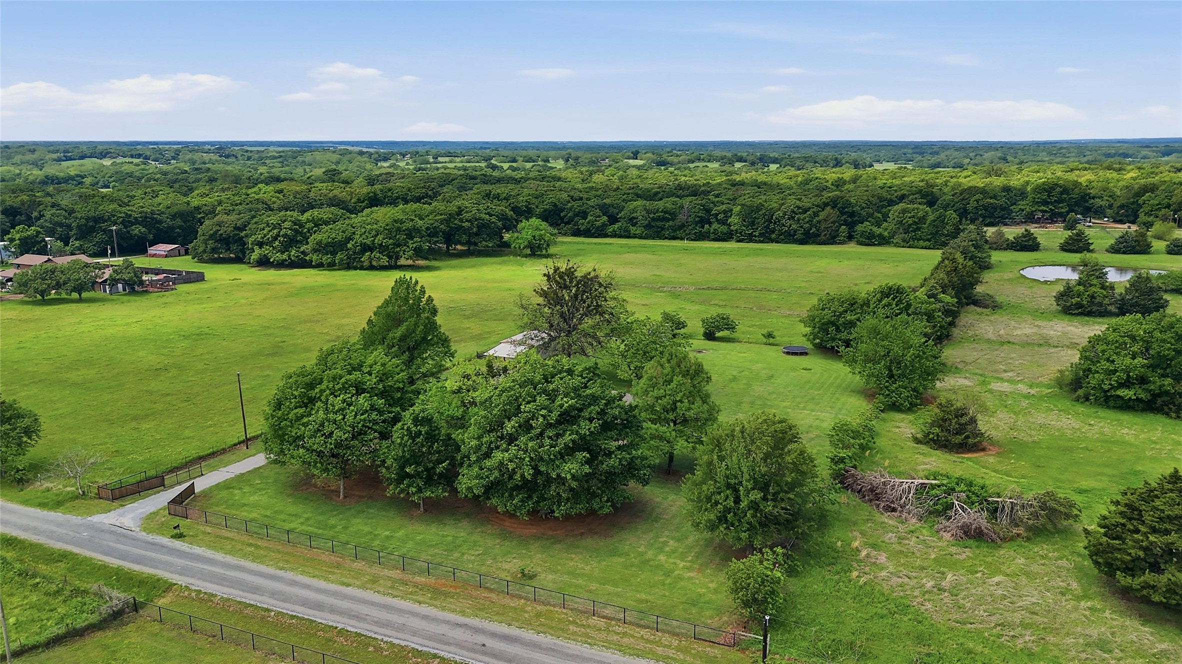 185 Owens Road Bells TX 75414